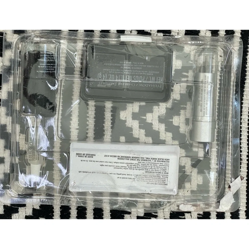Spirit Halloween Makeup Bundle